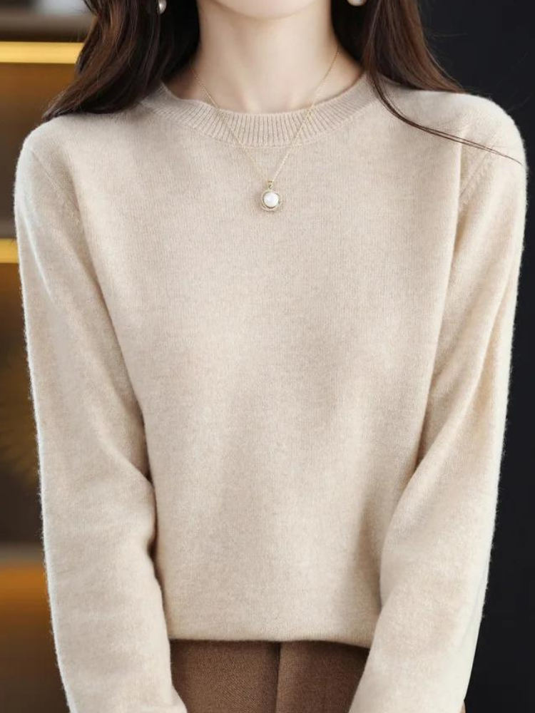 Women's Long Sleeve Sweater with Round Neckline 0